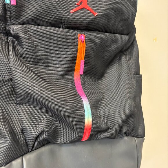 Nike Air Jordan HI-Vis Fluid backpack - Picture 6 of 7